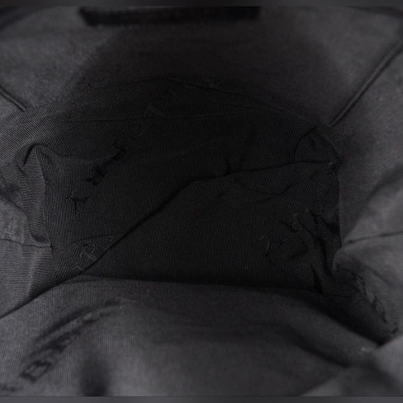 MT252 - Authentic Burberry Rucksack Nylon Backpack - Picture 15 of 16